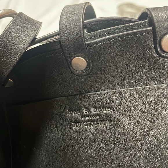 Rag & bone"Studded Pebbled Leather Bucket Bag Black - Picture 3 of 16